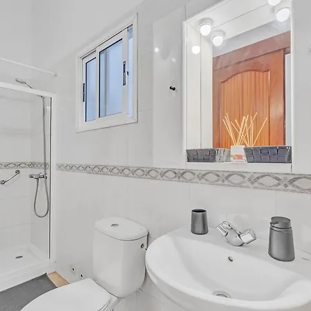 بيت للعطل Paisa House